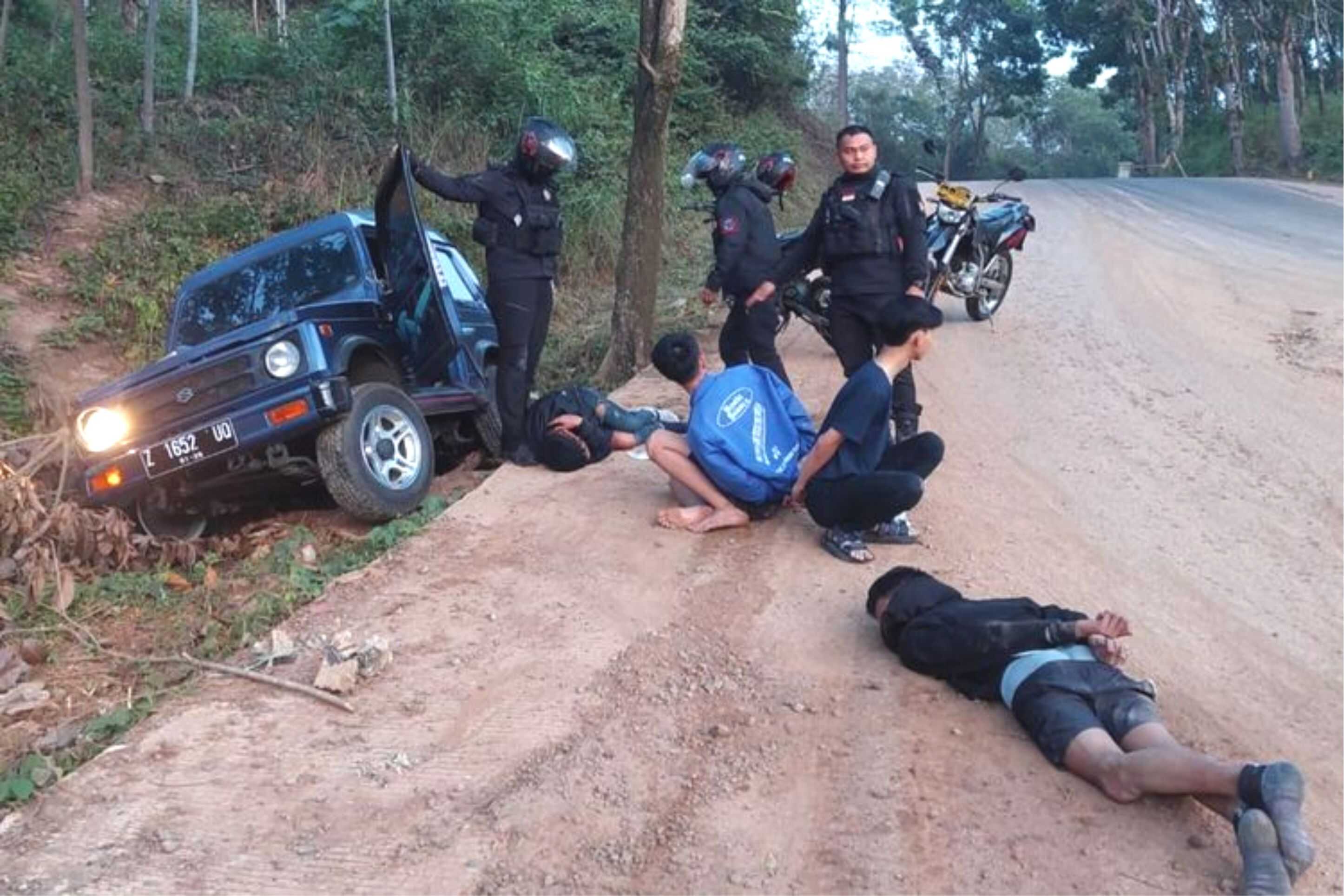Biarkan Korbanya Tergeletak di Jalan, Polisi Kejar Pelaku Tabrak Lari hingga Sancang Garut Selatan